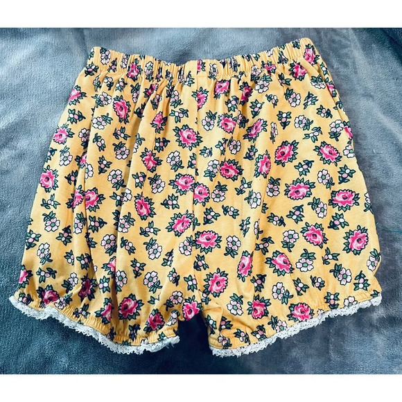 Matilda Jane Girl Size 8 Yellow Floral Lace Hem Shorts Coquette Twee Kidcore‎ - Picture 2 of 4